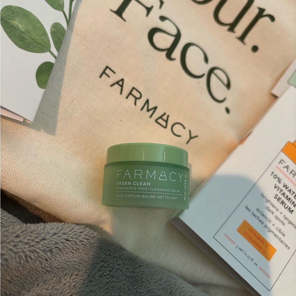 Farmacy Skincare Set with Green and Orange Accents - Picture 4 of 7
